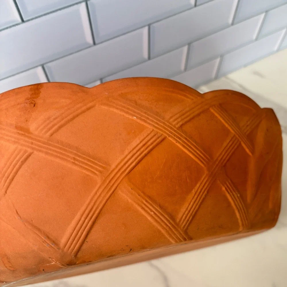 Vintage Terracotta Lidded Casserole Baker Vegetable Harvest Basketweave Oval‎